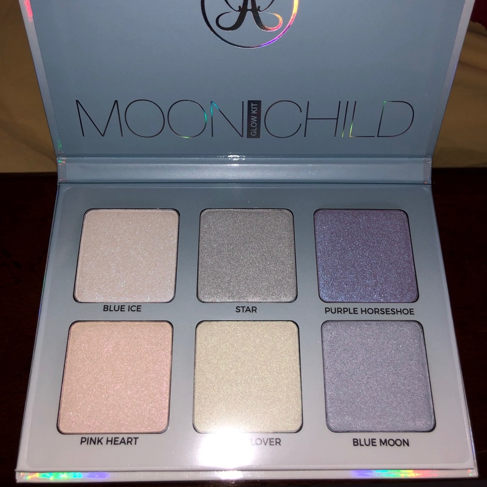 NIB ! Anastasia Beverly Hills Moonchild Glow Kit